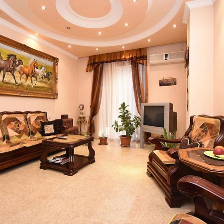 Guest House Yerevan Exterior photo